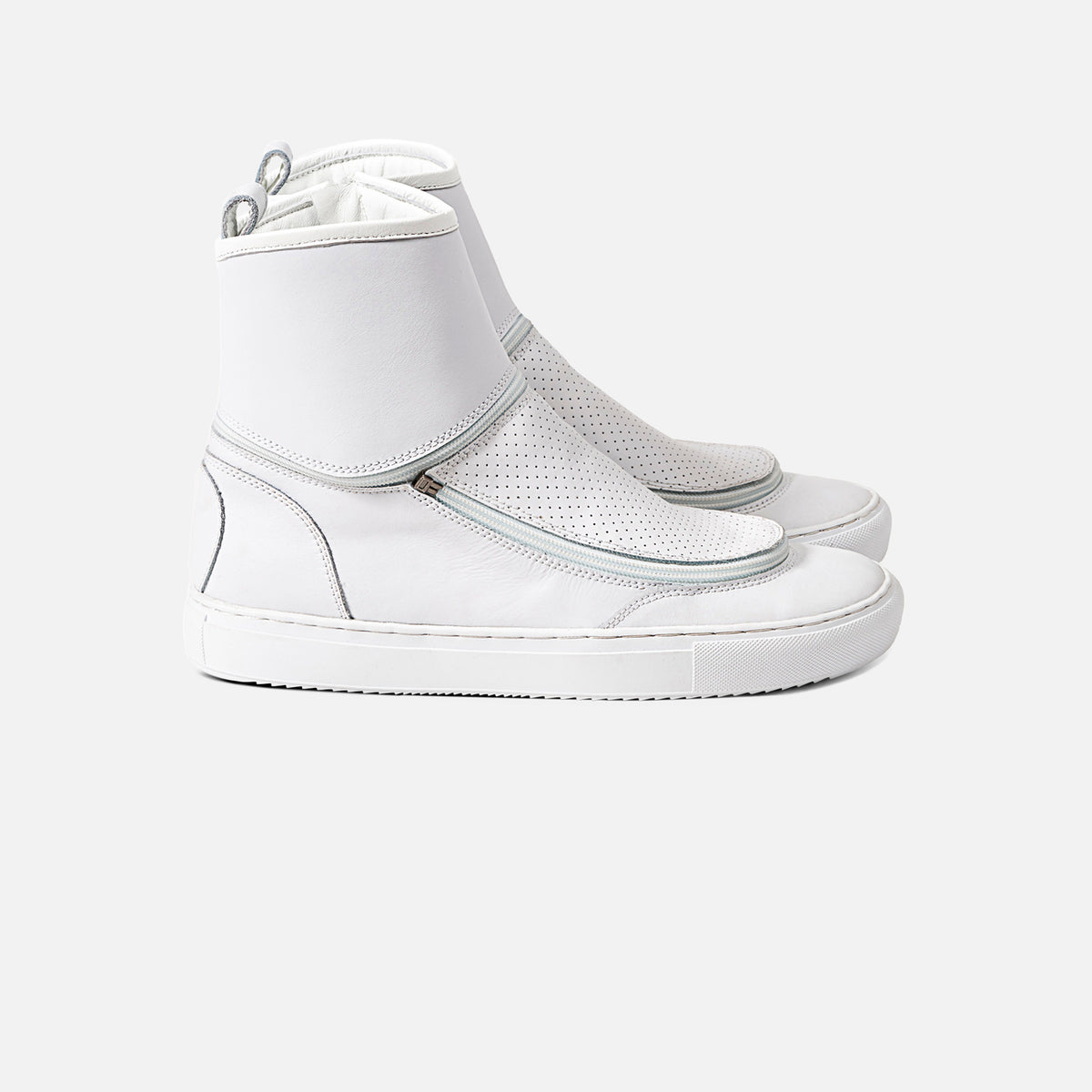 Fini Classic White "Snow"